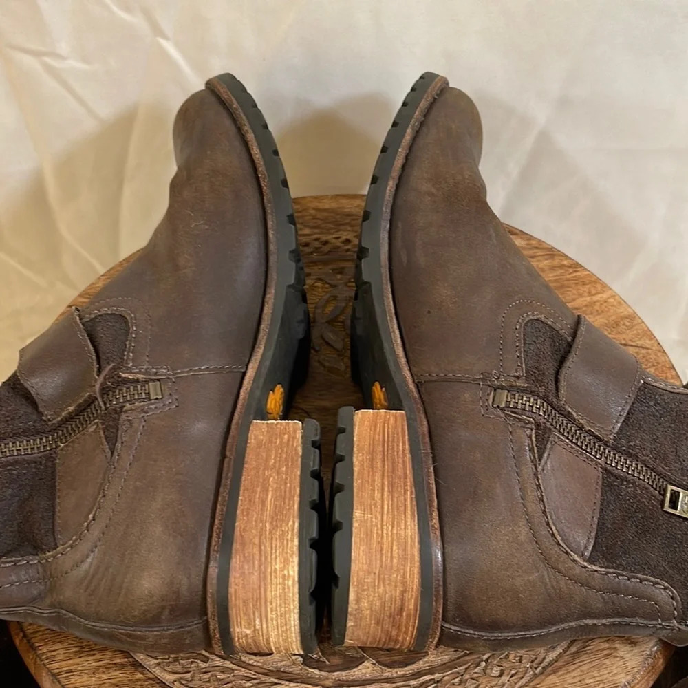 Women’s Timberland tall brown moto boots 6 - Picture 4 of 7